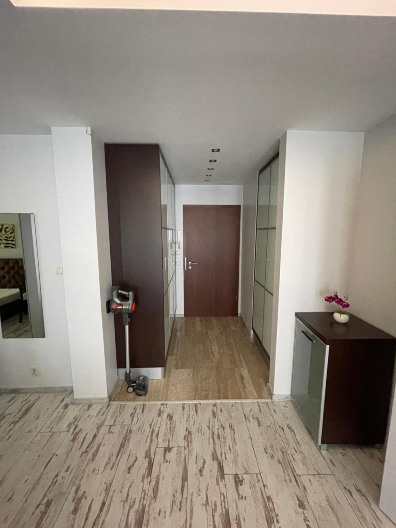 Golden Sun Apartments ميلنو المظهر الخارجي الصورة